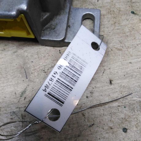 blok-upravleniia-airbag-renault-symbol-i-art-96551-big-1