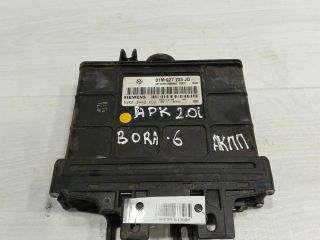 blok-upravleniia-akpp-volkswagen-bora-20i-apk-art-96610