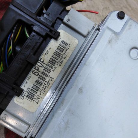 blok-upravleniia-dvigatelem-cdda-ford-focus-i-art-98235-big-2