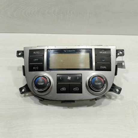 blok-upravleniia-peckoi-i-klimat-kontrol-hyundai-santa-fe-ii-art-98546-big-0