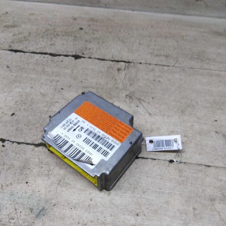 blok-upravleniia-airbag-poduskami-bezopasnosti-mercedes-c-klass-w203-kupe-art-98756-big-0