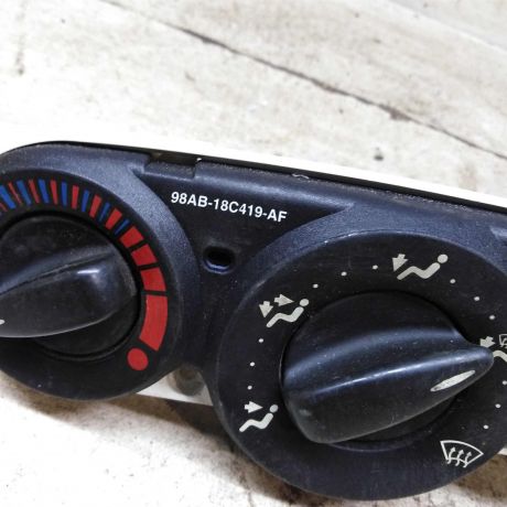 blok-upravleniia-peckoi-ford-focus-i-art-99104-big-2