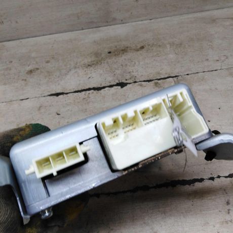 blok-upravleniia-elektrousilitelem-rulia-toyota-avensis-iii-art-99125-big-2