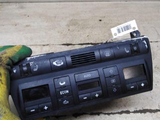 blok-upravleniia-peckoi-i-klimat-kontrolem-audi-a6-c5-art-100681