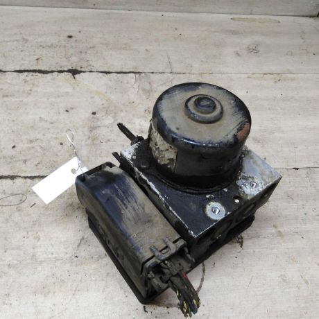 blok-upravleniia-abs-ford-focus-i-art-100771-big-2