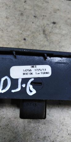 blok-upravleniia-steklopodieemnikami-volkswagen-jetta-vi-art-100985-big-4