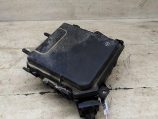 korpus-bloka-upravleniia-dvigatelem-renault-fluence-i-art-101629