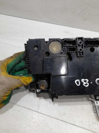blok-upravleniia-peckoi-volvo-s80-art-101781-big-4