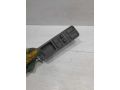 blok-upravleniia-steklopodieemnikami-volvo-s40-volvo-v40-art-101876-small-5