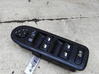 blok-upravleniia-steklopodieemnikami-peugeot-308-i-art-102175