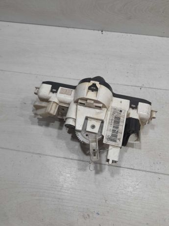 blok-upravleniia-peckoi-i-kondicionerom-renault-megane-ii-art-102450-big-2