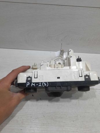 blok-upravleniia-peckoi-i-kondicionerom-renault-megane-ii-art-102455-big-6