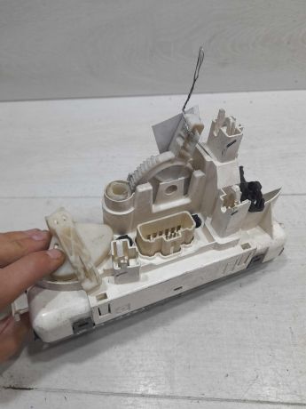blok-upravleniia-peckoi-i-kondicionerom-renault-megane-ii-art-102455-big-2