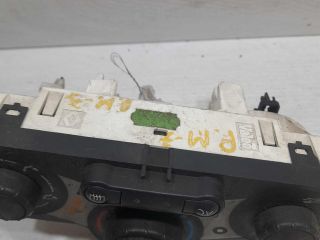 blok-upravleniia-peckoi-i-kondicionerom-renault-megane-ii-art-102456