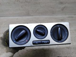 blok-upravleniia-peckoi-i-kondicionerom-volkswagen-bora-volkswagen-jetta-4-volkswagen-golf-4-art-102500