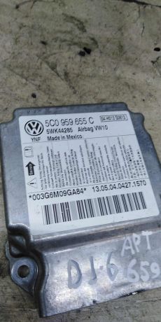 blok-upravleniia-airbag-volkswagen-jetta-vi-art-102994-big-0