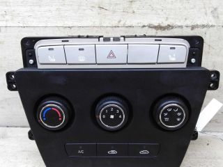 blok-upravleniia-peckoi-i-kondicionerom-geely-emgrand-x7-art-103189