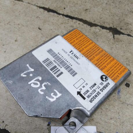 blok-upravleniia-airbag-bmw-e39-art-103555-big-2