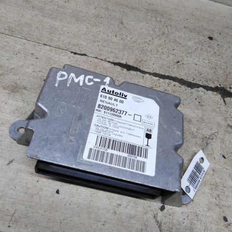 blok-upravleniia-airbag-renault-scenic-2-art-103770-big-2