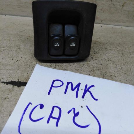 blok-upravleniia-steklopodieemnikami-renault-megane-i-art-103784-big-0