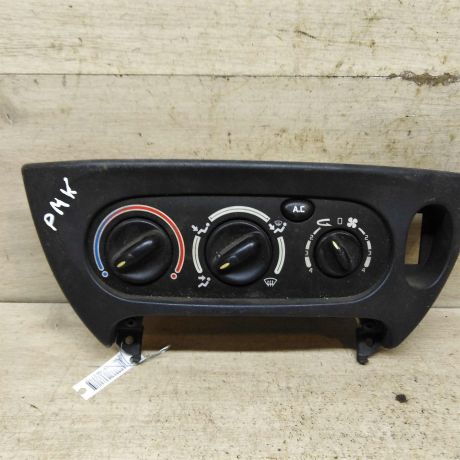 blok-upravleniia-peckoi-renault-megane-i-art-103786-big-0