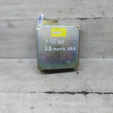 blok-upravleniia-dvigatelia-audi-100-c4-art-103804-big-0