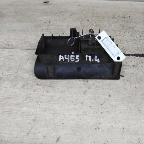 blok-upravleniia-steklopodieemnikami-audi-a4-b5-art-104098-big-3