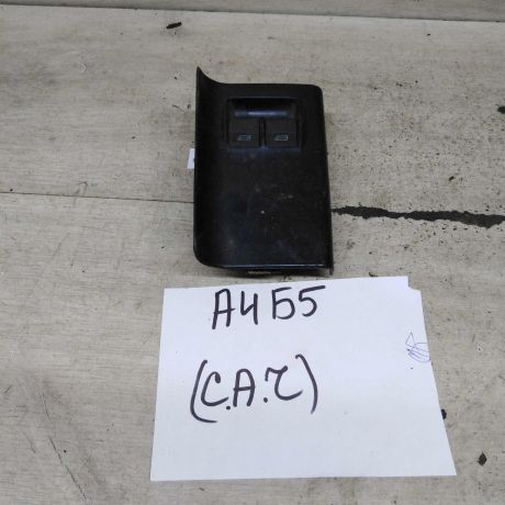 blok-upravleniia-steklopodieemnikami-audi-a4-b5-art-104098-big-4