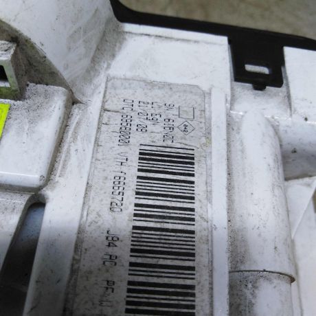 blok-upravleniia-peckoi-i-kondicionerom-renault-scenic-2-art-104318-big-2