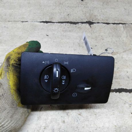 blok-upravleniia-svetom-ford-mondeo-3-art-104643-big-0