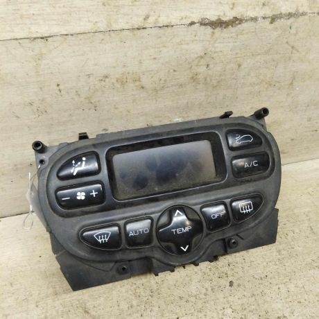 blok-upravleniia-peckoi-i-kondicionerom-peugeot-307-art-104706-big-0