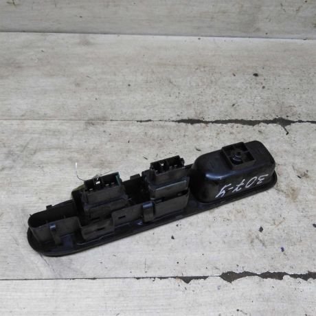 blok-upravleniia-steklopodieemnikami-peugeot-307-art-104806-big-2