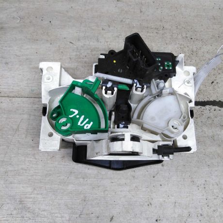 blok-upravleniia-peckoi-i-kondicionerom-renault-logan-i-art-105003-big-2