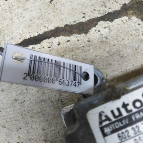 blok-upravleniia-airbag-peugeot-206-art-105632-big-2