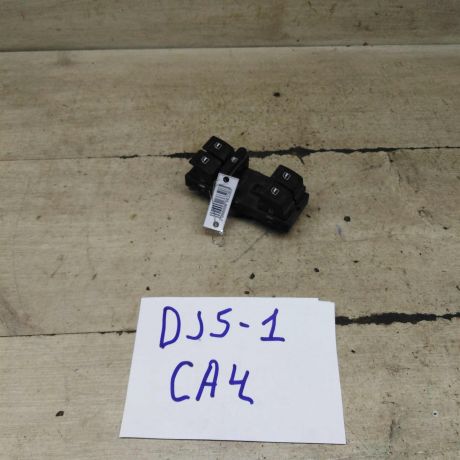 blok-upravleniia-steklopodieemnikami-volkswagen-jetta-5-art-105948-big-4