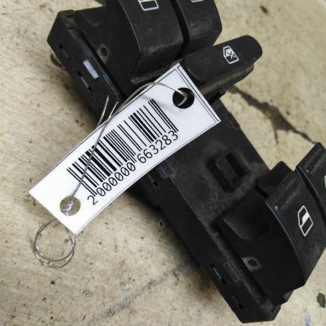 blok-upravleniia-steklopodieemnikami-volkswagen-jetta-5-art-105948-big-2