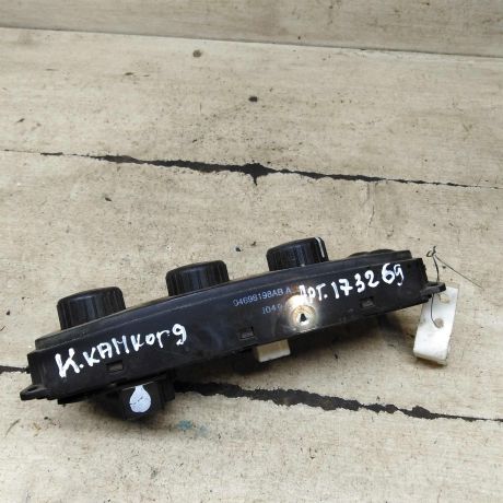 blok-upravleniia-peckoi-chrysler-concorde-art-107206-big-2