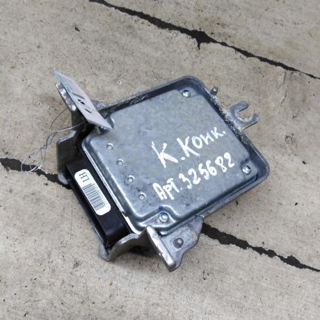 blok-upravleniia-airbag-poduskami-bezopasnosti-chrysler-concorde-art-107257-big-1