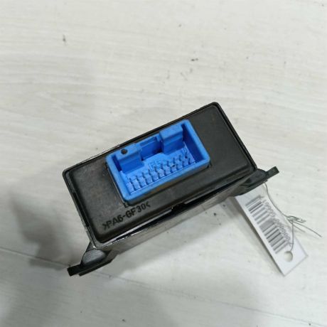 blok-upravleniia-svetom-audi-a4-b6-art-107289-big-1