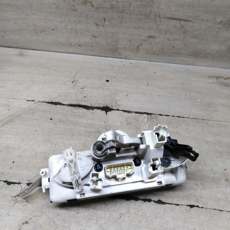 blok-upravleniia-peckoi-i-kondicionerom-renault-megane-ii-art-107664-big-2
