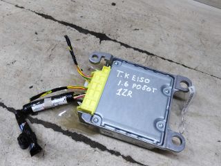 blok-upravleniia-airbag-poduskami-bezopasnosti-toyota-corolla-x-e140-e150-art-107859