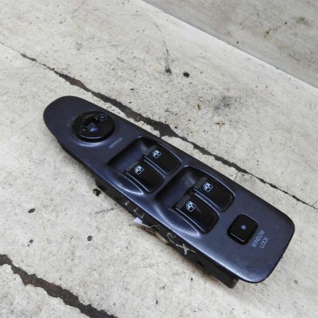 blok-upravleniia-steklopodieemnikami-hyundai-elantra-iii-art-109456-big-0