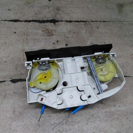 blok-upravleniia-peckoi-volkswagen-passat-b5-art-109662-big-3