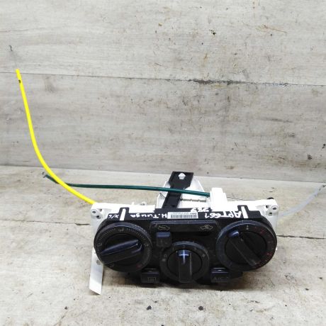 blok-upravleniia-peckoi-i-kondicionerom-nissan-tiida-i-art-109988-big-1