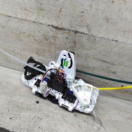 blok-upravleniia-peckoi-i-kondicionerom-nissan-tiida-i-art-109988-big-3