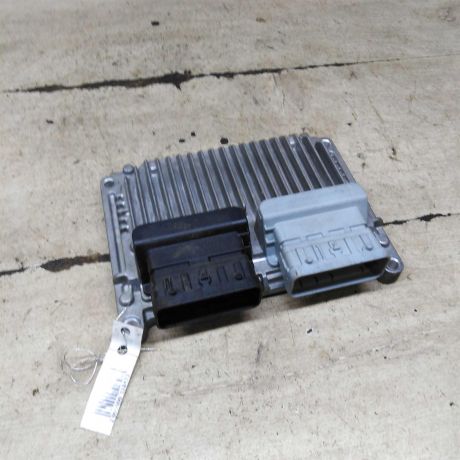 blok-upravleniia-dvigatelem-geely-emgrand-ec7-art-110118-big-3