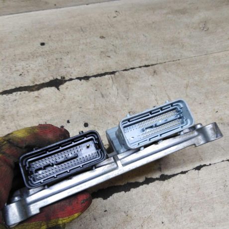 blok-upravleniia-dvigatelem-geely-emgrand-ec7-art-110118-big-4