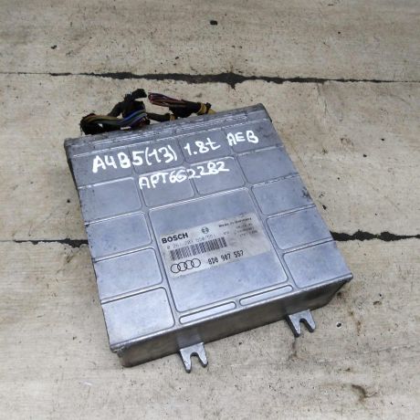 blok-upravleniia-dvigatelem-audi-a4-b5-art-110804-big-0