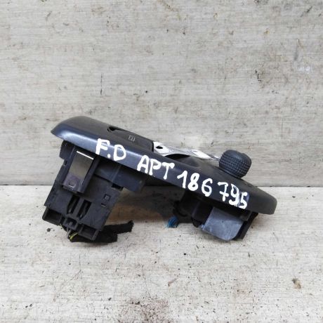 blok-upravleniia-steklopodieemnikami-perekliucatel-regulirovki-zerkal-fiat-art-112341-big-1