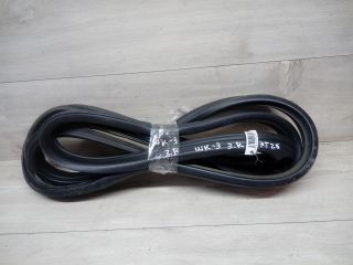 uplotnitelnaia-rezinka-dveri-zadniaia-pravaia-skoda-octavia-tour-art-13460